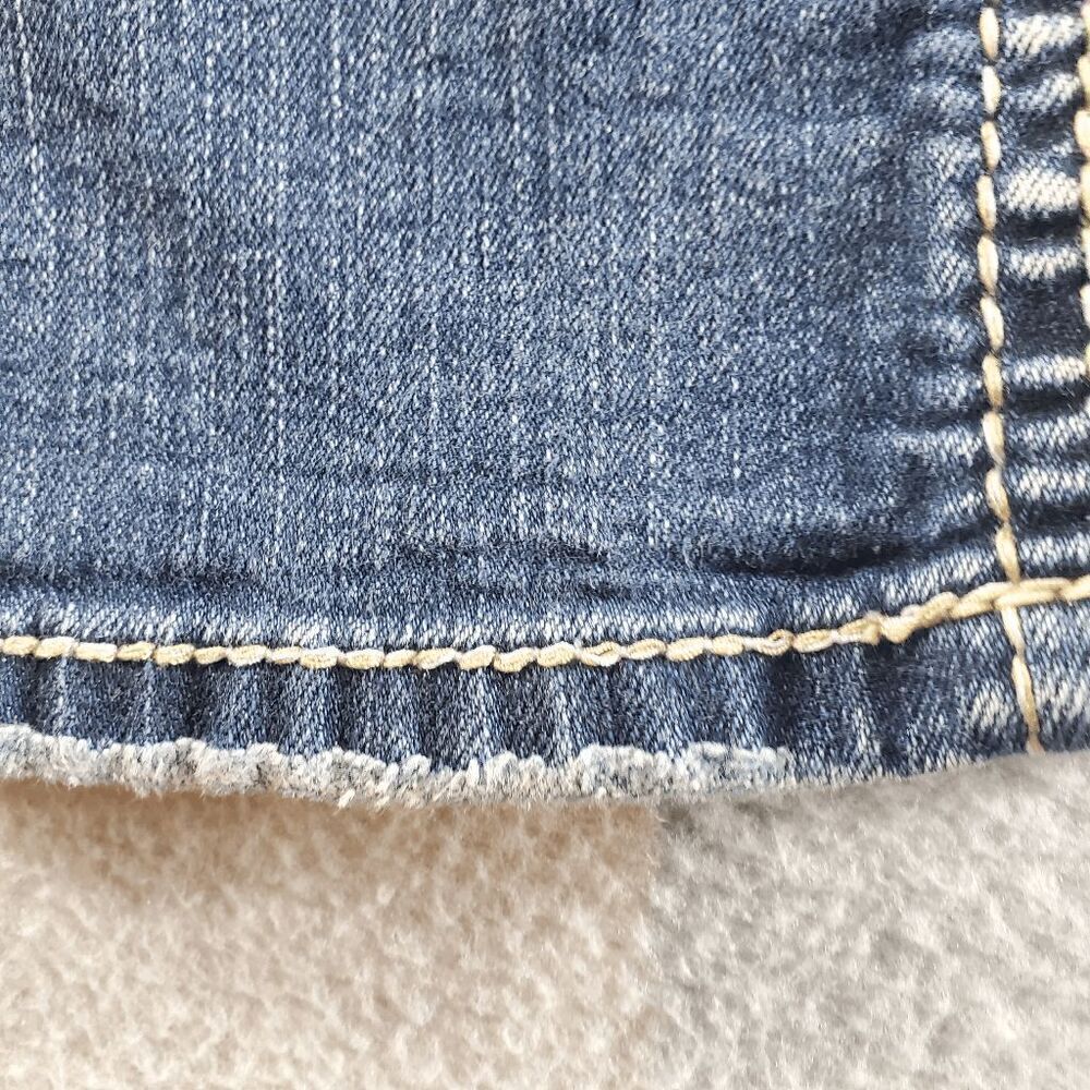 Silver Jeans Womens 25 Blue Denim Flat Front Thick Stitch Suki Capri Preppy - Picture 7 of 12